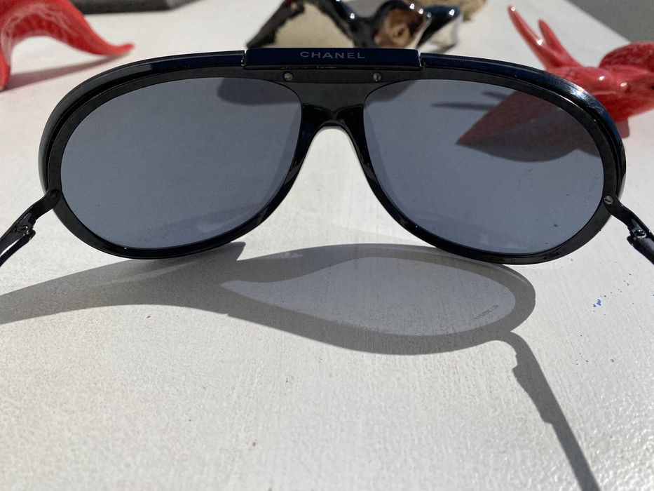 Oculos sol chanel originais pretos com lente azul