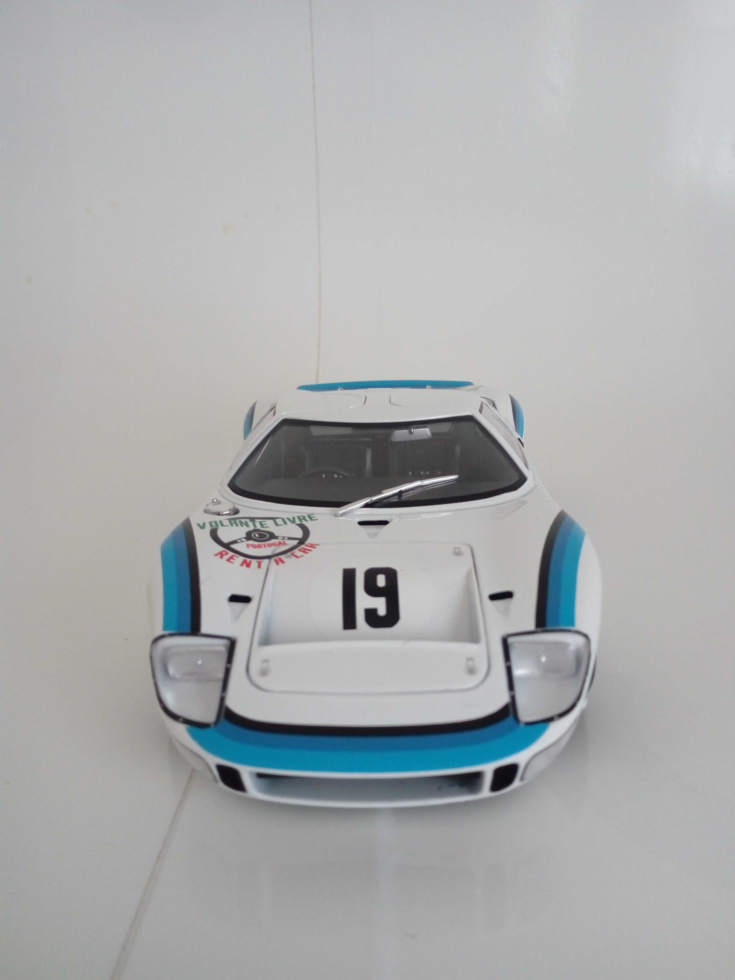 Carro Miniatura do FORD GT 40 MK I - ANGOLA CHAMPIONSHIP 1973