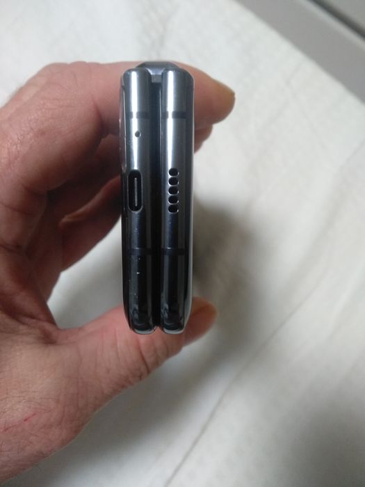 Samsung galaxy fold 12/512