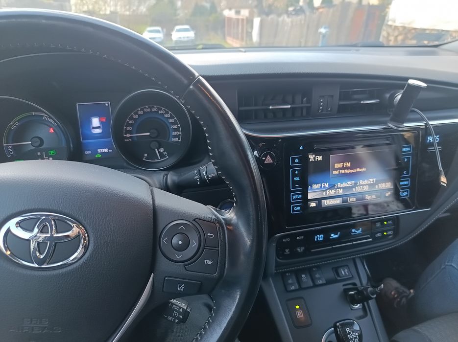 Toyota Auris Hybrid LED