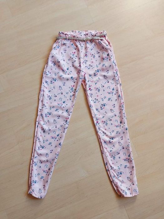 Spodnie dla dziewczynki różowe kwiatki r. 152, 11 lat, TAO