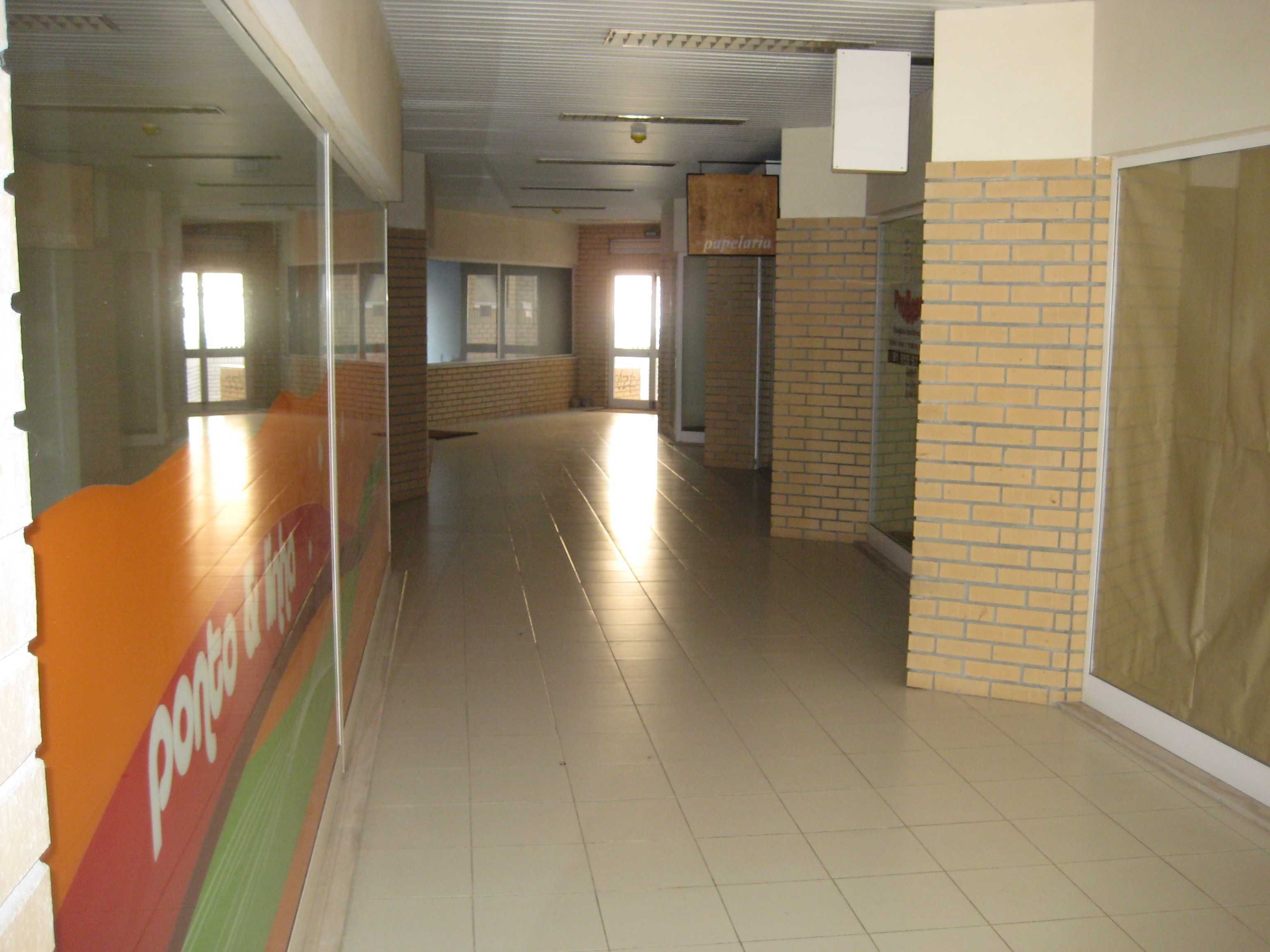 Espaço em galeria comercial na Venda Nova