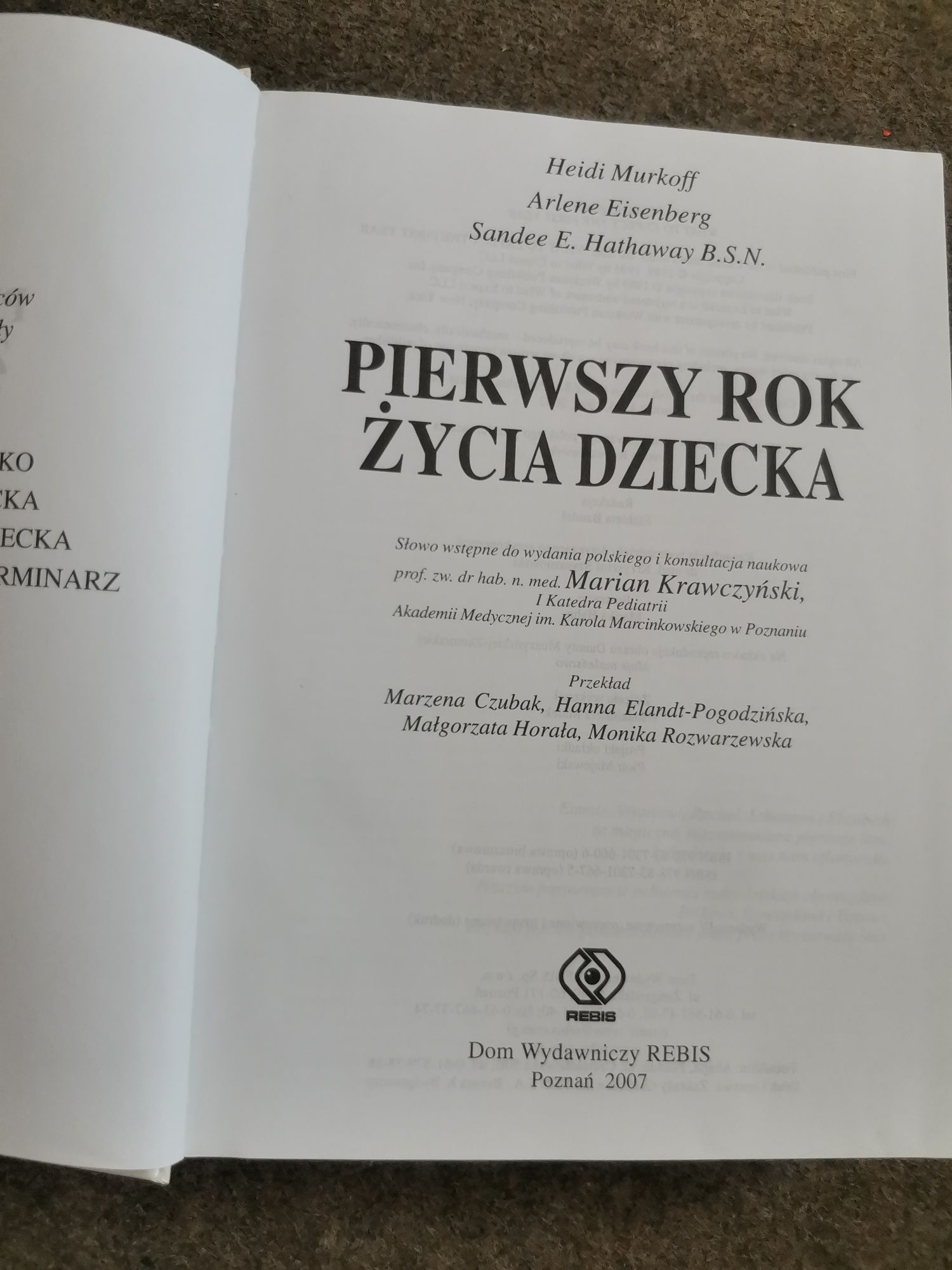 Pierwszy rok życia dziecka poradnik dla mamy i taty