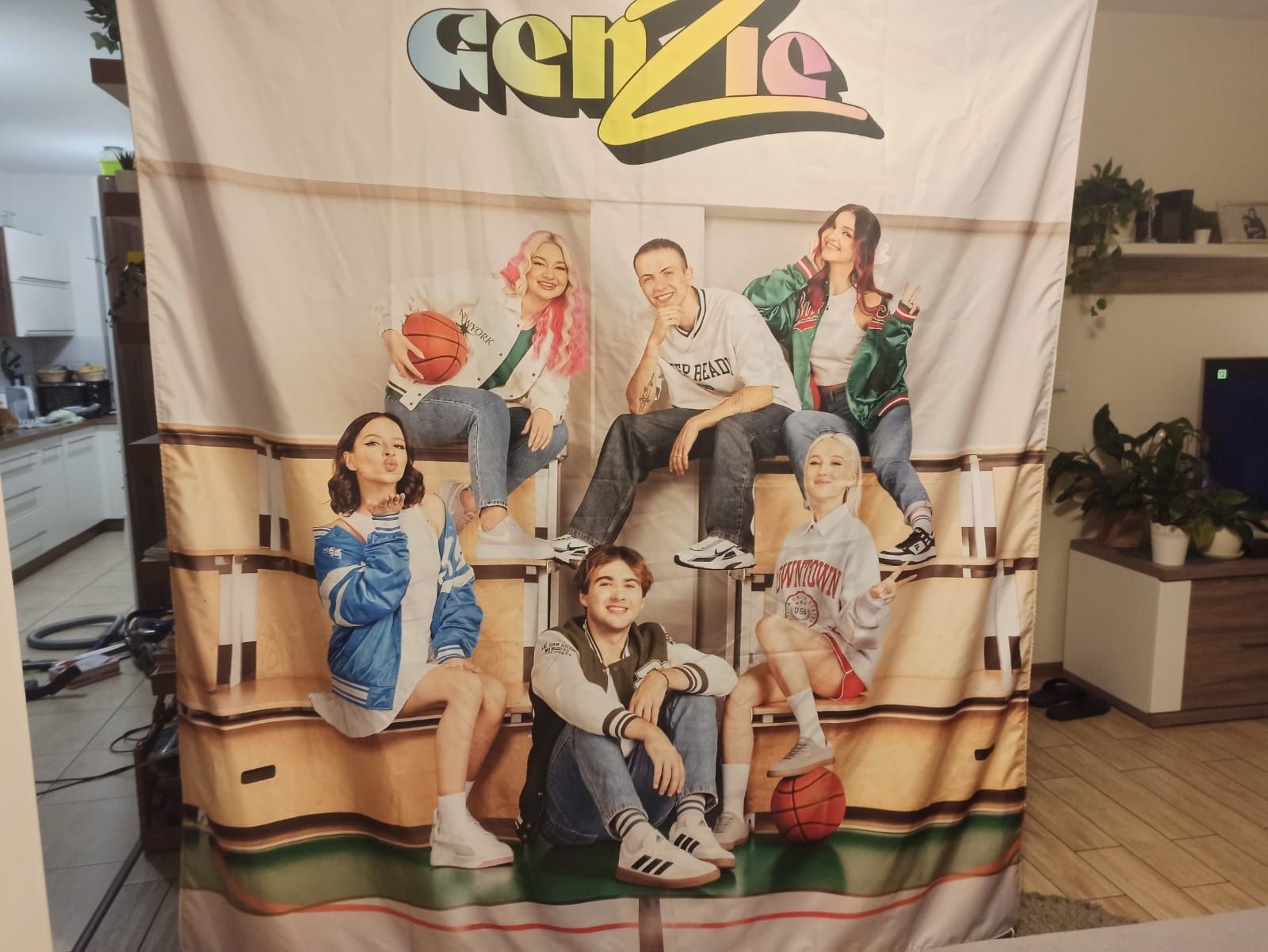 Genzie, plakat, gobelin materiałowy duży
