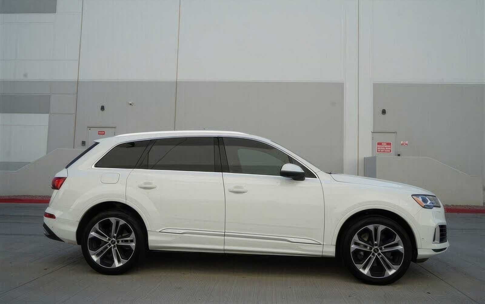 2022   Audi   Q7