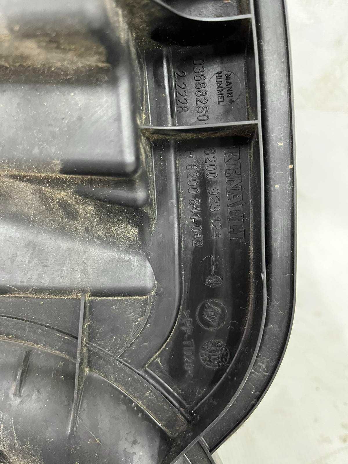 Резонатор воздуху, резонатор повітря Renault Megan 3 Renault Scenic 3