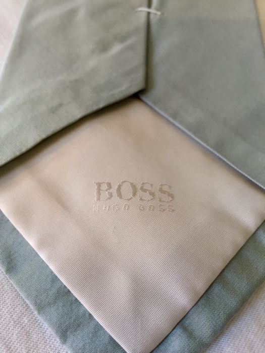 Hugo Boss jedwabny krawat