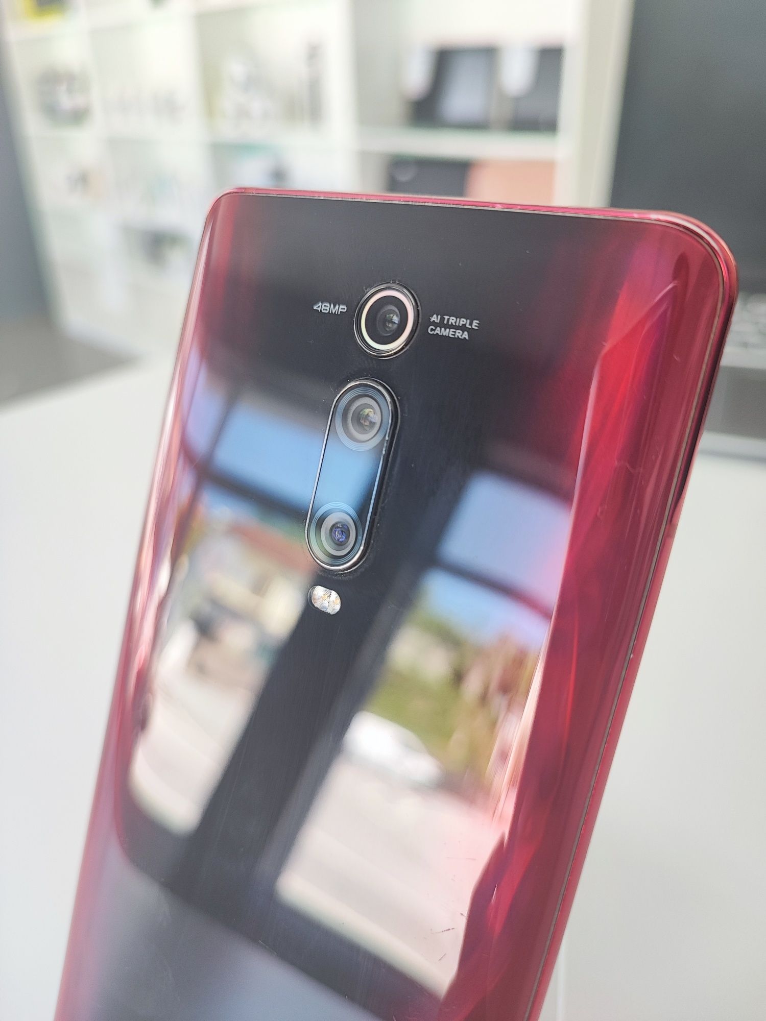 Xiaomi Mi 9T - 64Gb - Vermelho