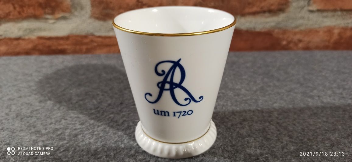 Porcelana MEISSEN Kubek Kolekcjonerski Aqualinta sygnatura AR um 1720
