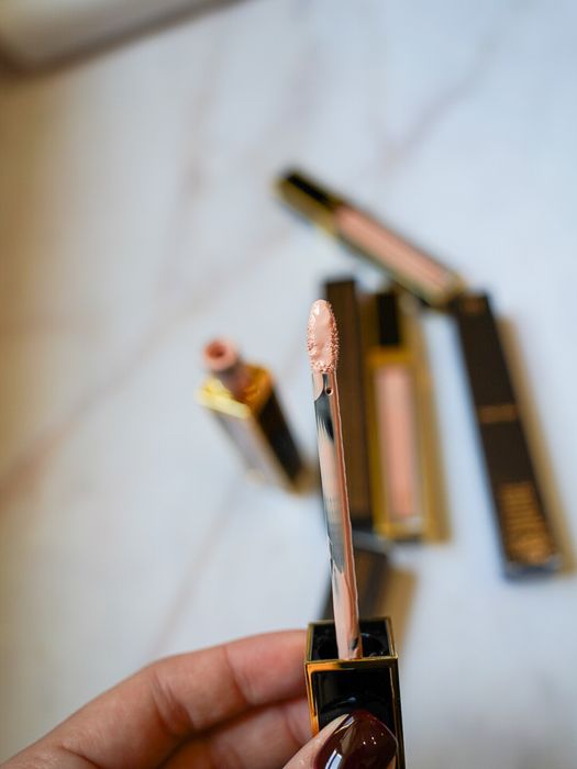 Консилер для обличчя Tom Ford Shade and Illuminate Radiance Enhancer