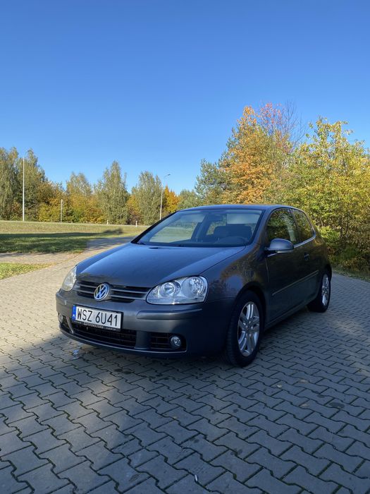 Volkswagen golf 5 2.0 fsi 150km