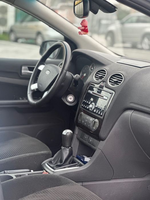 Продам Ford focus