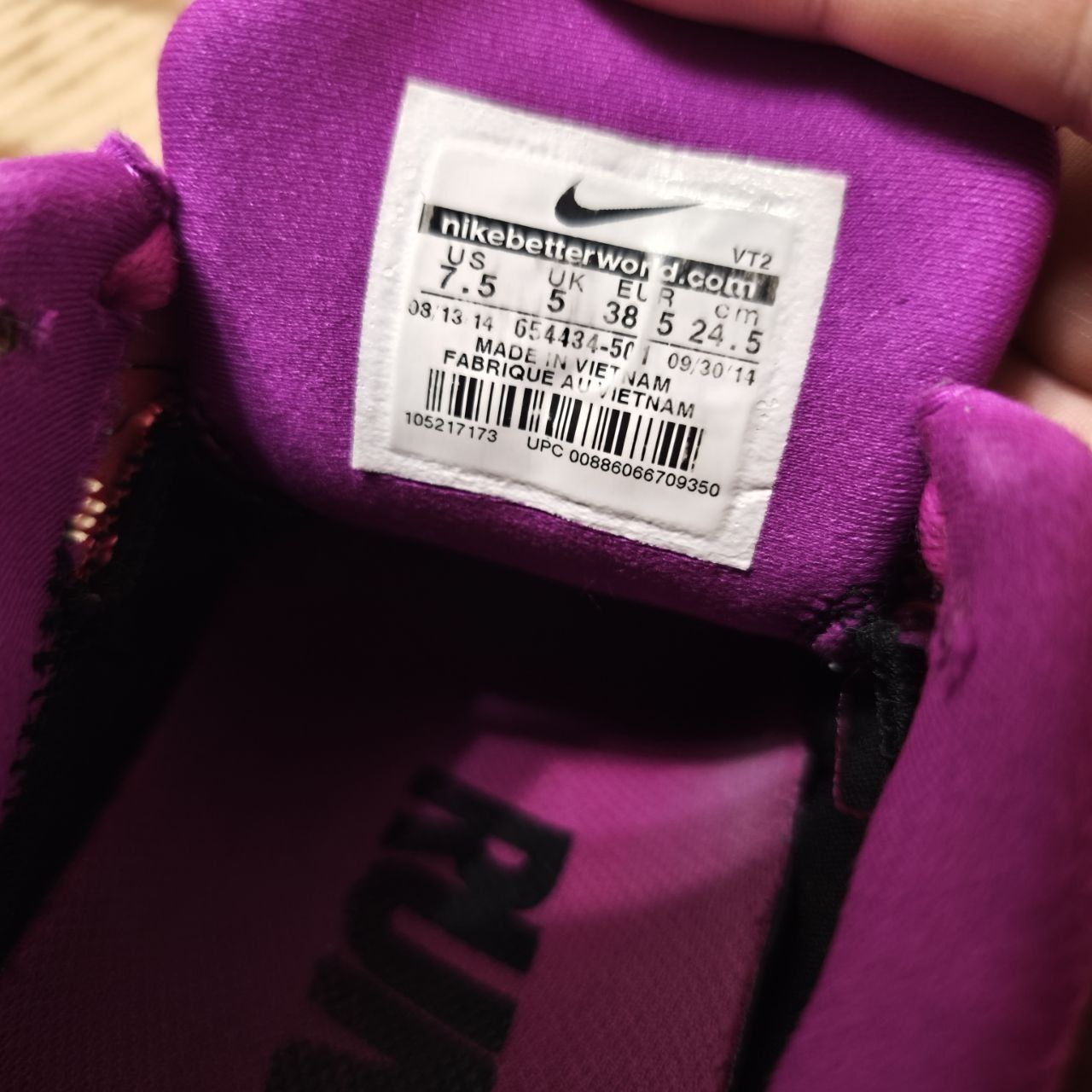 Оригінальні жіночі спортивні кросівки Nike 39р