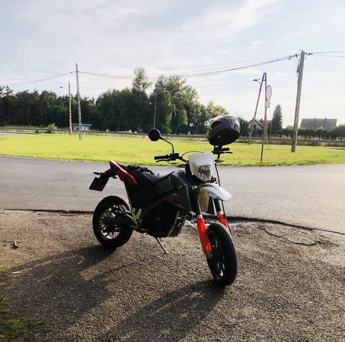 BMW x-moto g650 A2  ROTAX KTM, Husqvarna, Aprilia supermoto sm