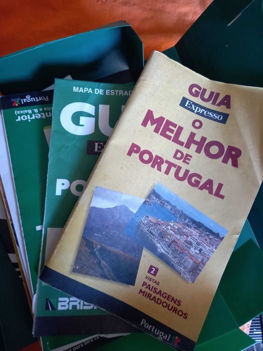 Varias enciclopedias livros etc