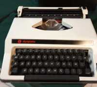 Máquina escrever c/ tampa Olympiete