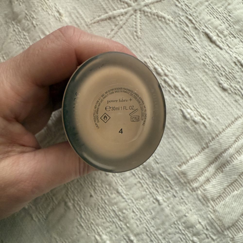 Giorgio Armani Power Fabric 4