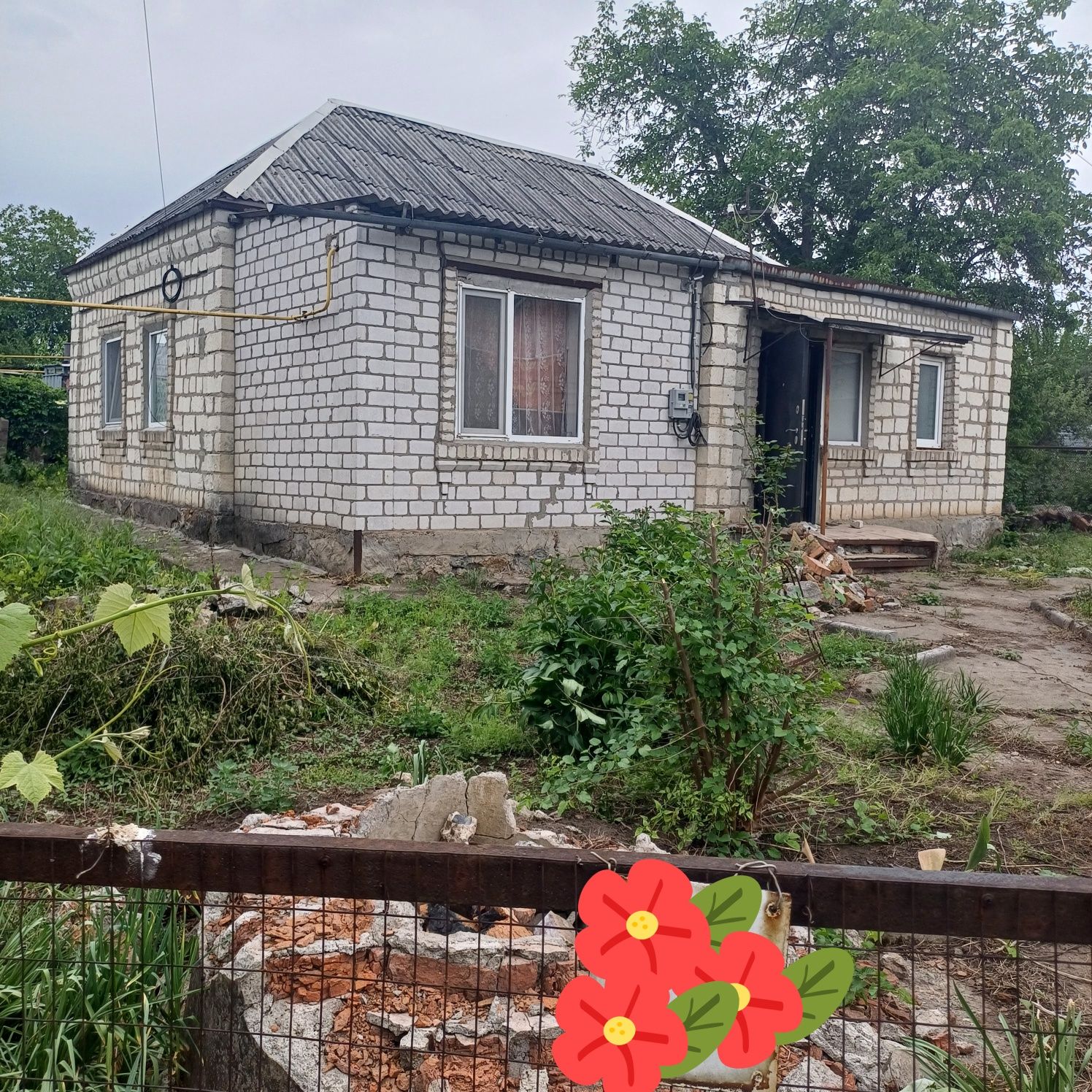 Продаж будинку,район вул.Чернецького..Під ремонт.
