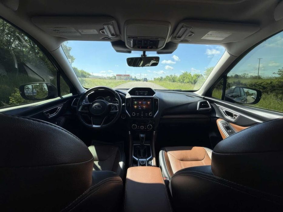 Subaru Forester Touring Crossover      2022