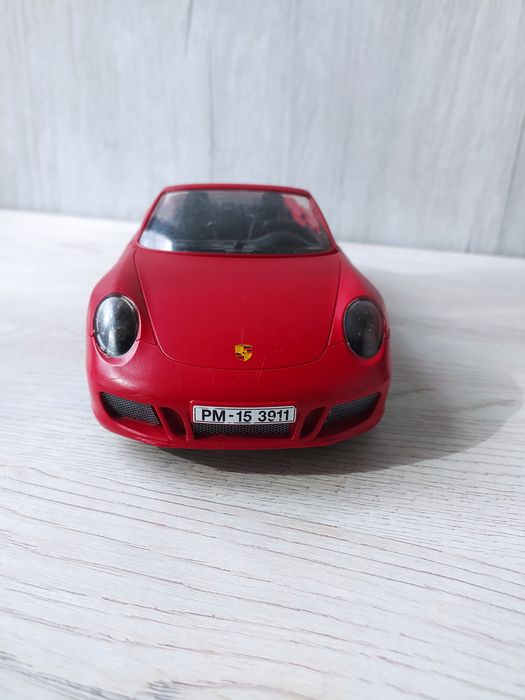 Модельна машинка Porsche 911