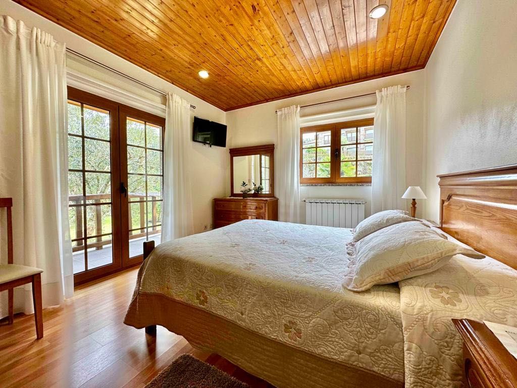 Moradia no Gerês com piscina 135€/dia e 900€ por semana.