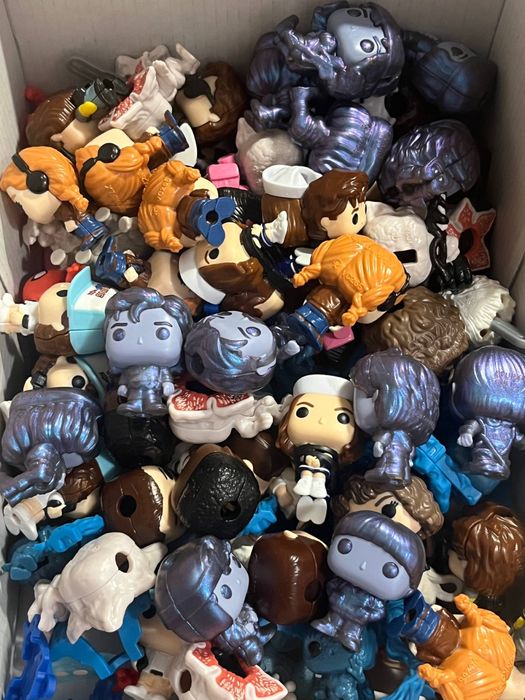 Kinder Joy Очень странные дела