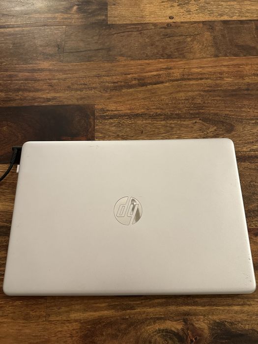 Laptop HP 15,6” 8GB RAM 512GB