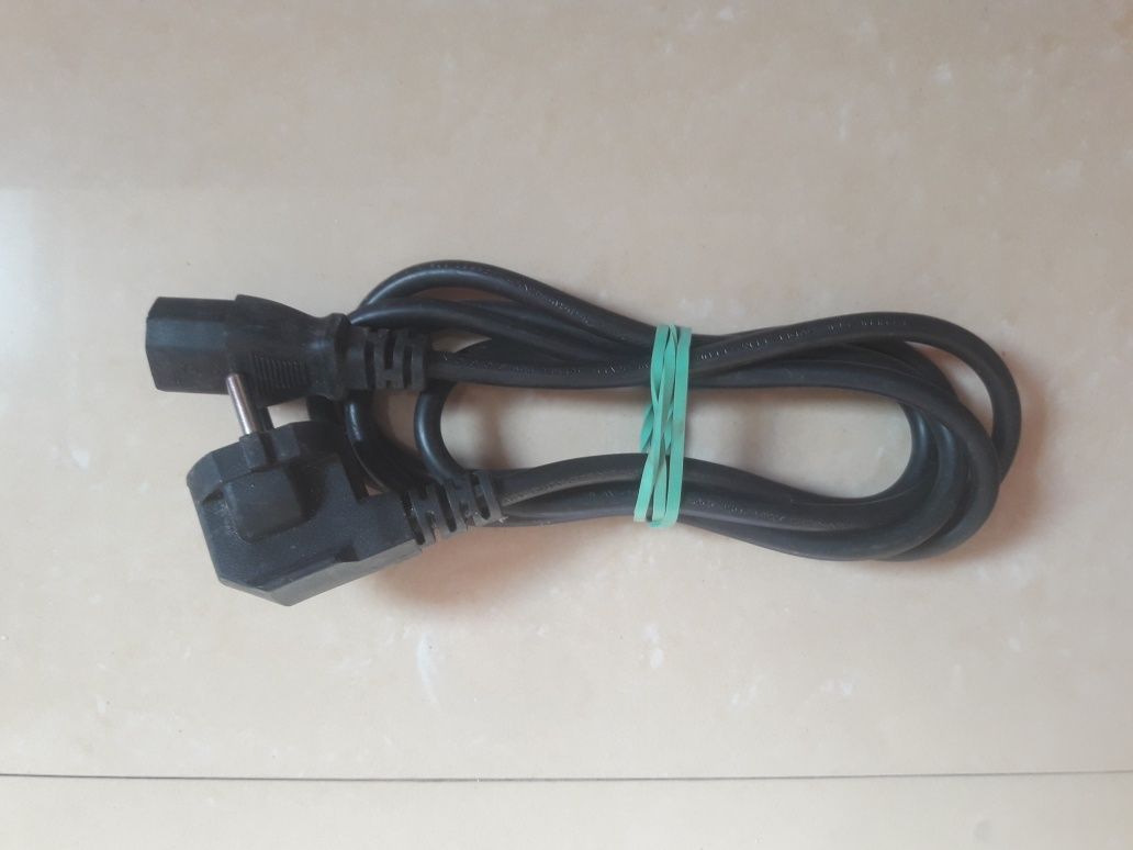 Kabel zasilajacy do komputera  PC, UPS, LCD C13 1.8m