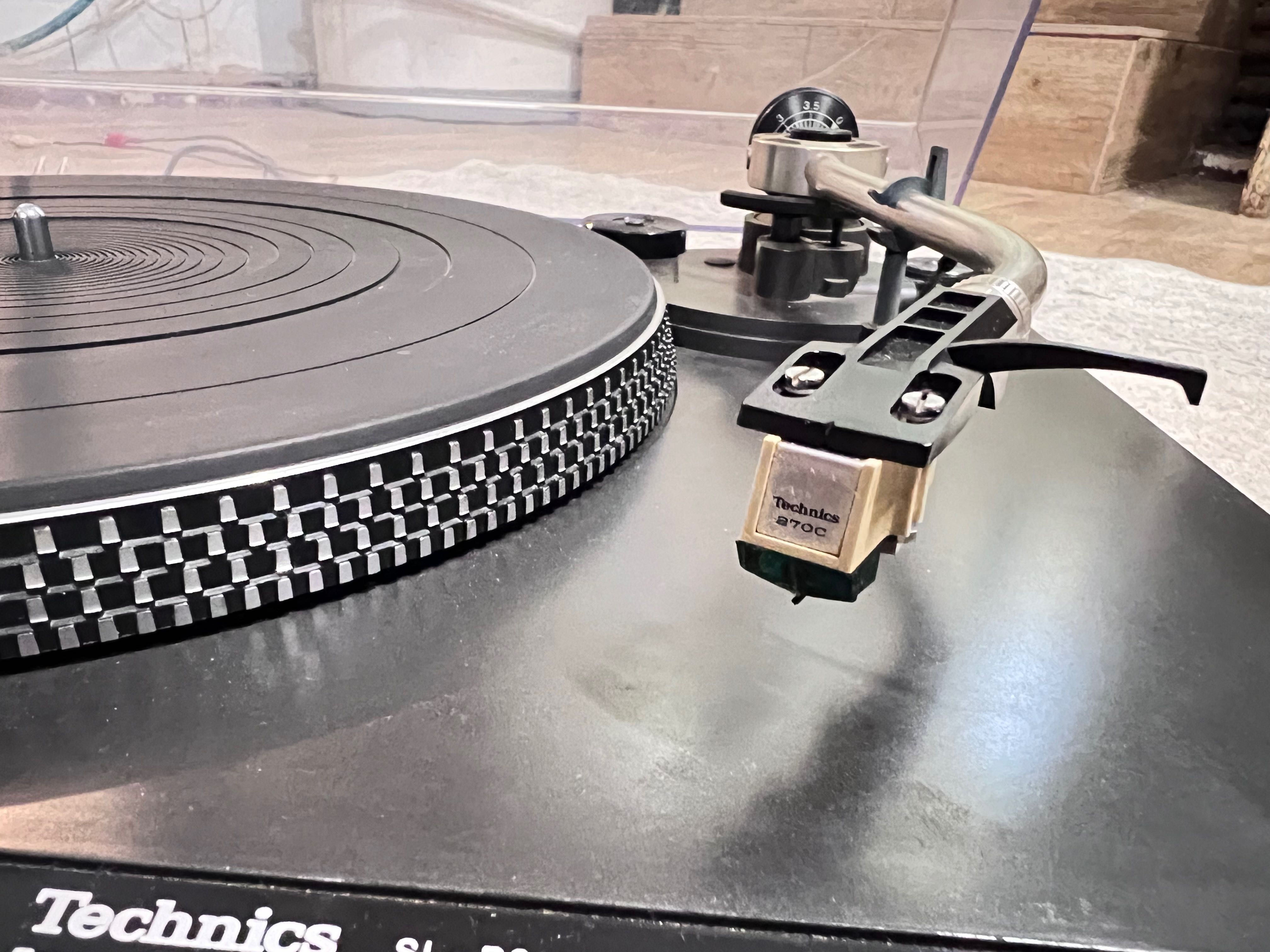 Technics SL-B3 gramofon