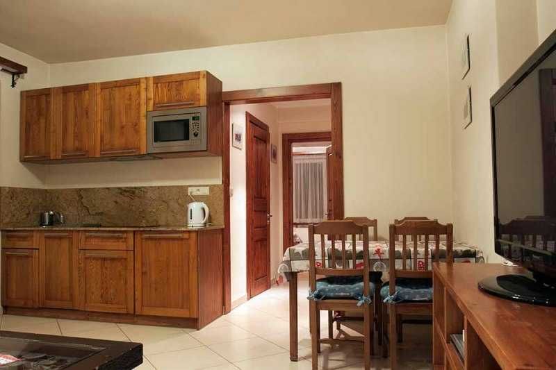 Apartamenty Bacówka Centrum Zakopane ul. Zamoyskiego 1 A
