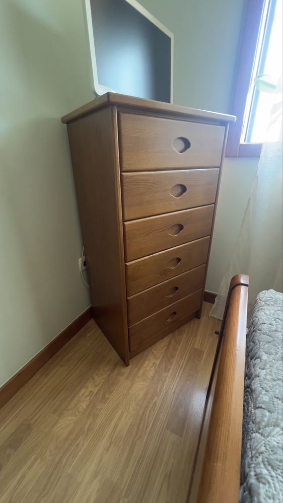 Vendo quarto de casal