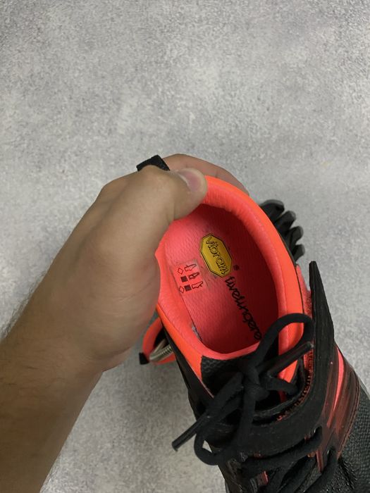 Vibram Fivefingers кросівки 5 пальців трекінгові