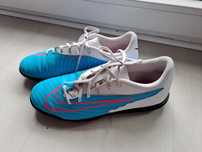 Turfy Nike Phantom halówki buty do piłki r. 40