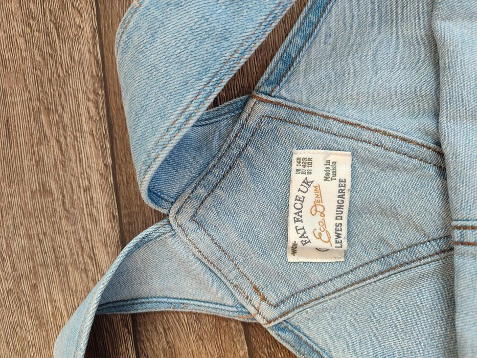 Джинсовий комбінезон