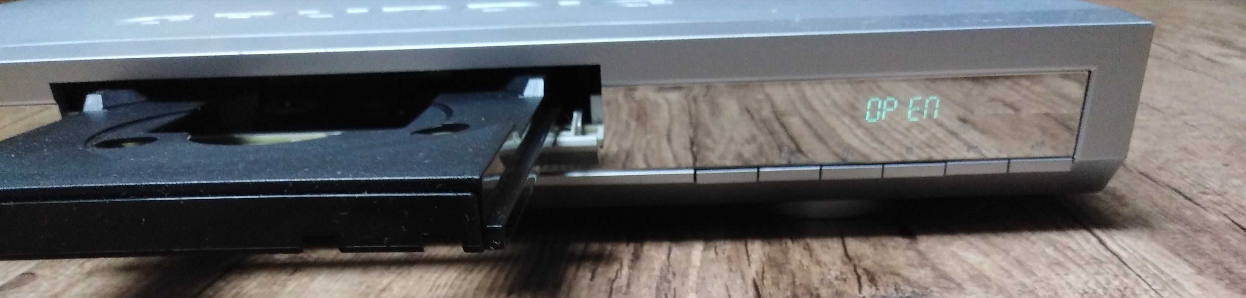 Grundig GDP 1100 DVD player Odtwarzacz