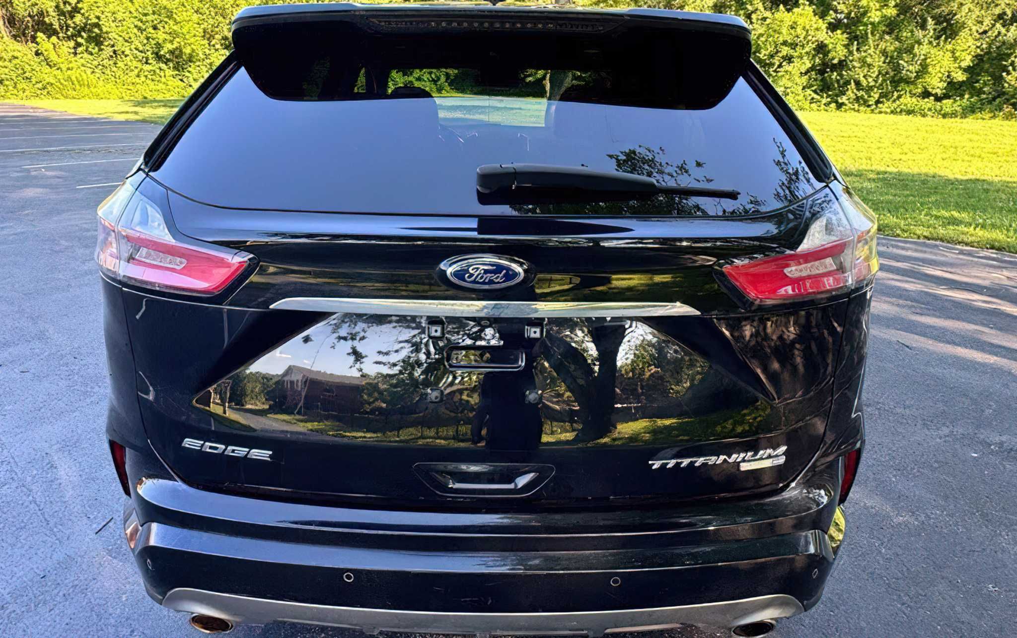 Ford Edge   2019