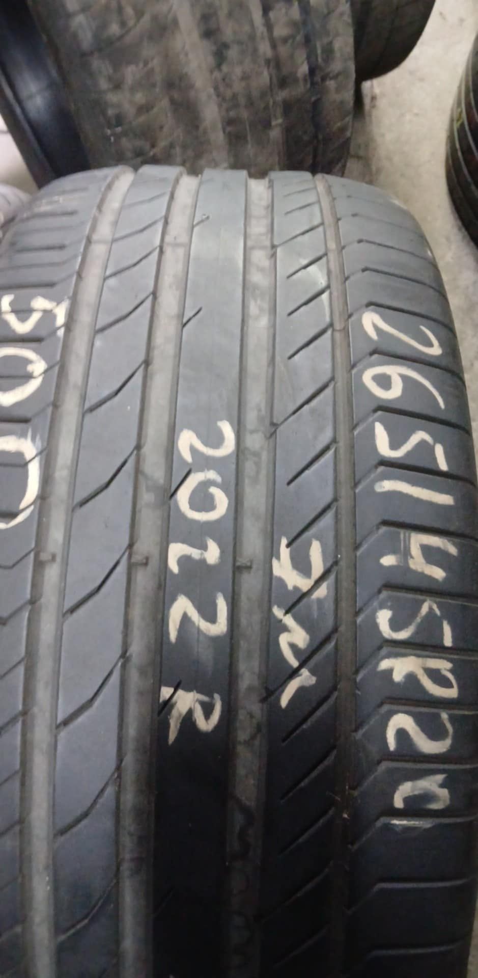 Opony 265/45/R20