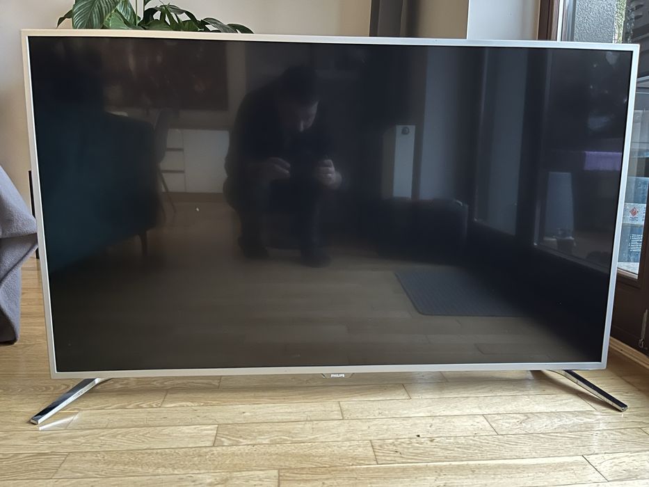 TV Philips 49 cali ambilight android