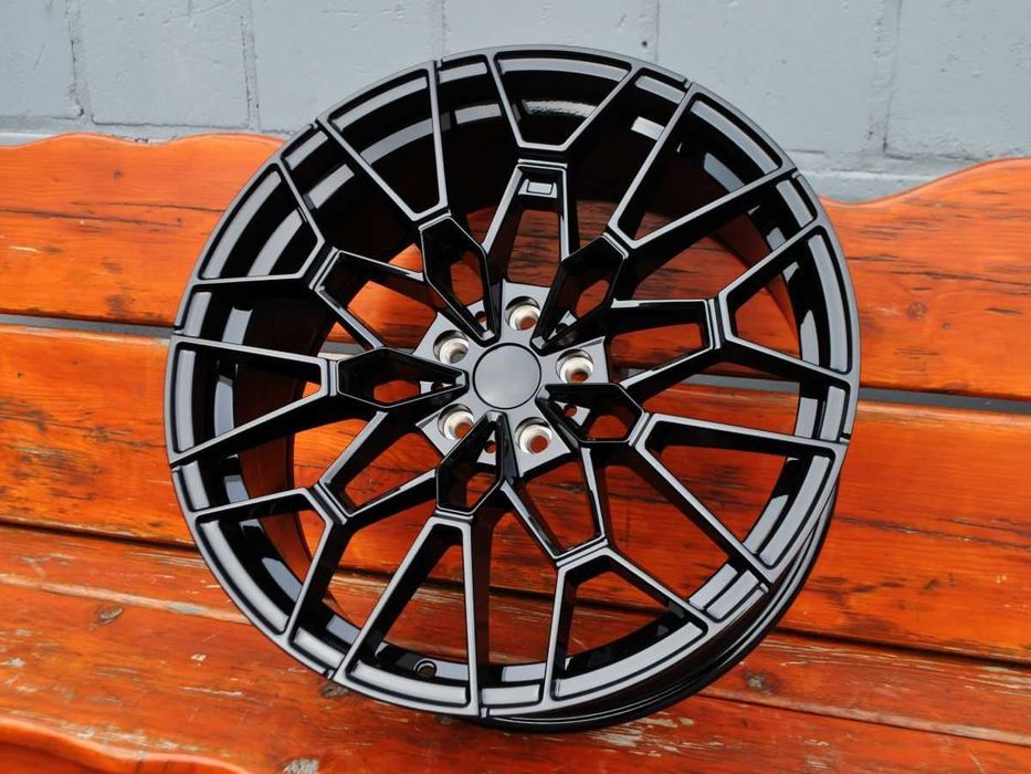 Felgi R19 5x112 BMW 5 G30 G31 G38 G60 G61 7 G11 G12 G70 8 G14 G15 G16