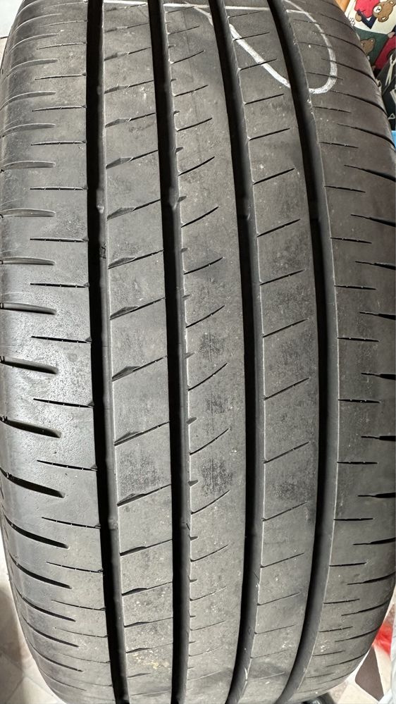 Opony Bridgestone letnie RunFlat 225/50 R18 przebieg 8 tys