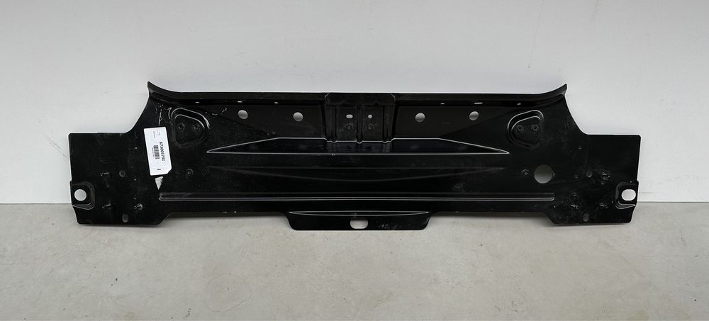 Pas Tylny , Ścisna Tył Maseratti Quatroporte