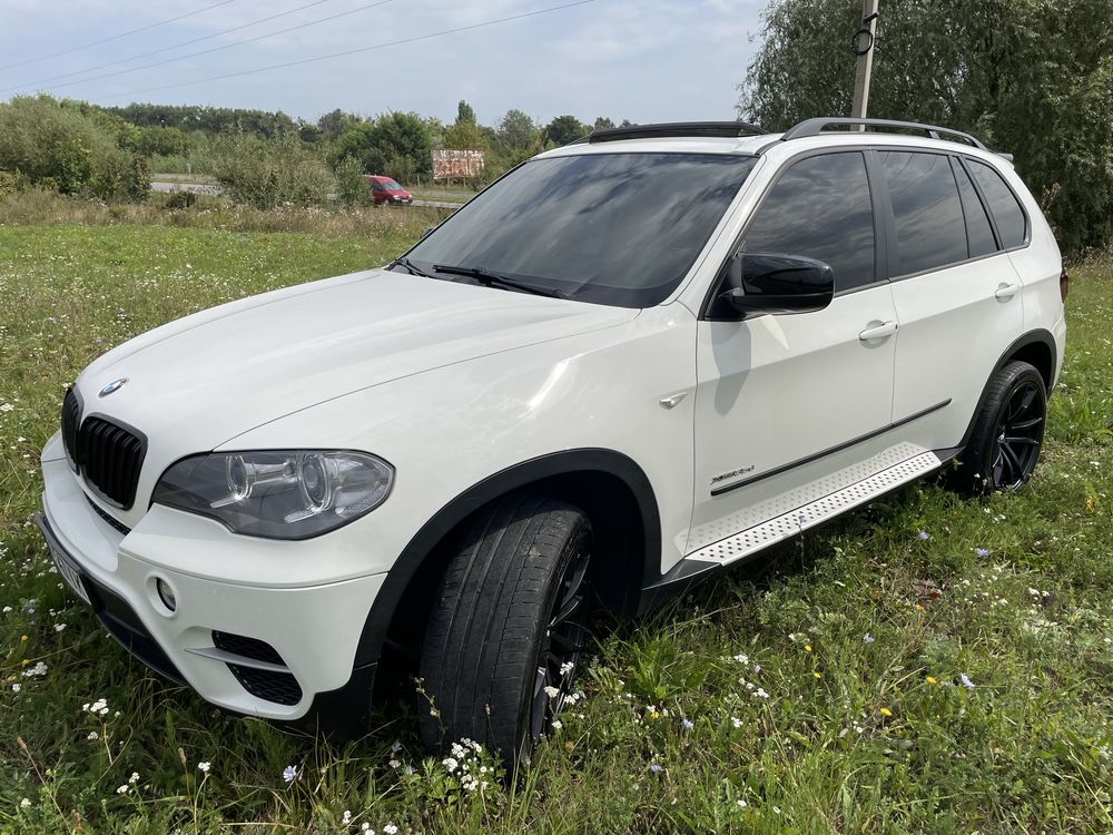 Продам БМВ Х5  3,5i D