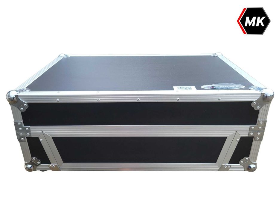 Denon Prime 4/4+ Flight Case z półką na laptopa oraz   RACK 2U