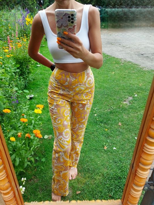 Nowe spodnie kolorowe jak folk boho retro mango