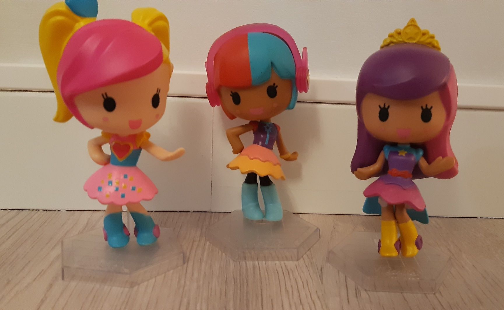 Laleczki Barbie w świecie gier 3 szt UNIKATY
