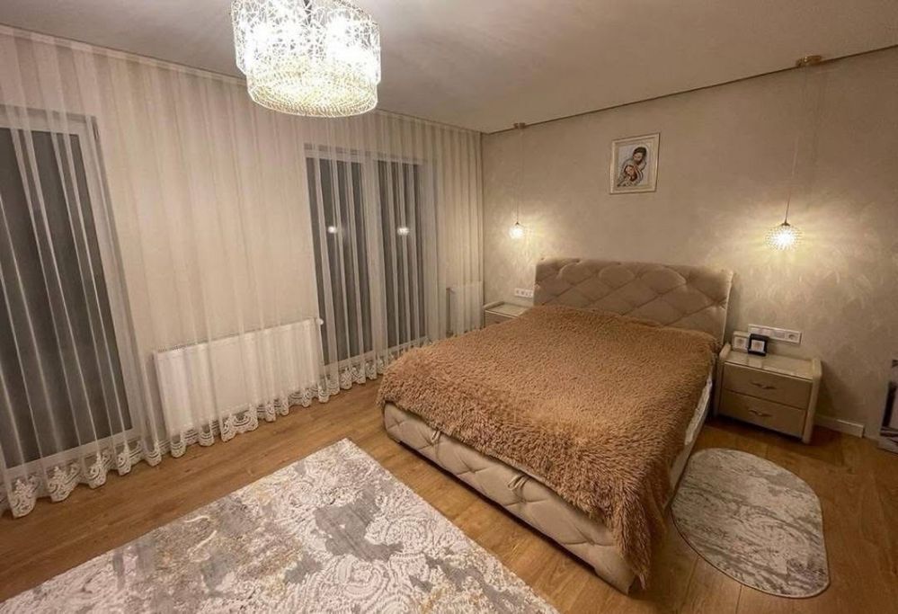 Сучасний, стильний котедж у с. Байківці