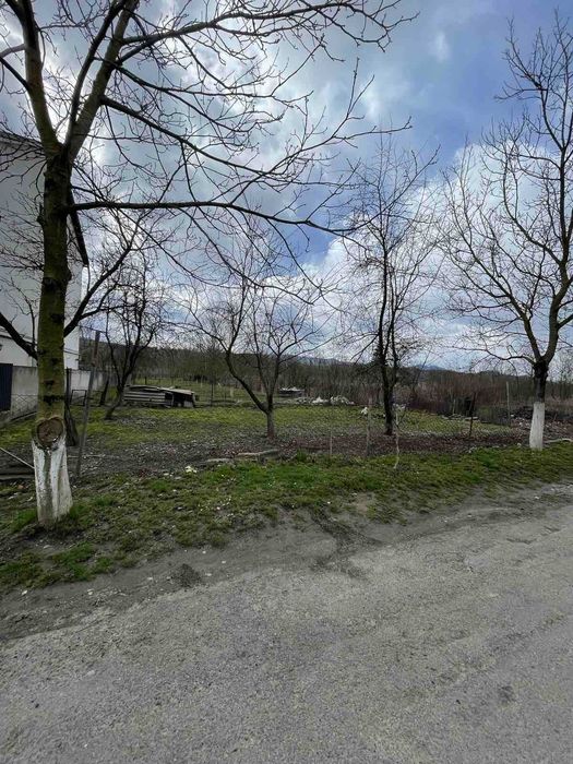 Продається земельна під будівництво (біля лікарні)