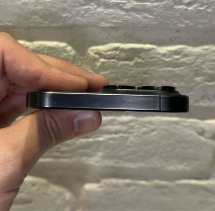 Apple iPhone 15 Pro Max 256Gb Black Titanium (MU773RX/A)