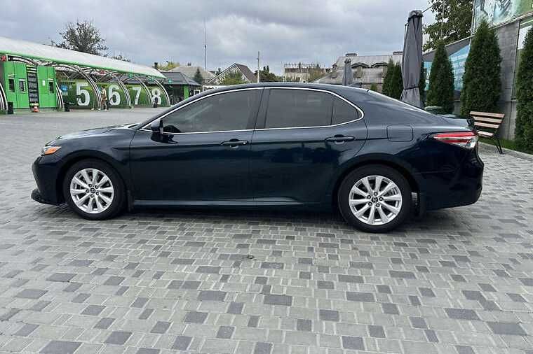 Toyota Camry 2018 XV70 2.5