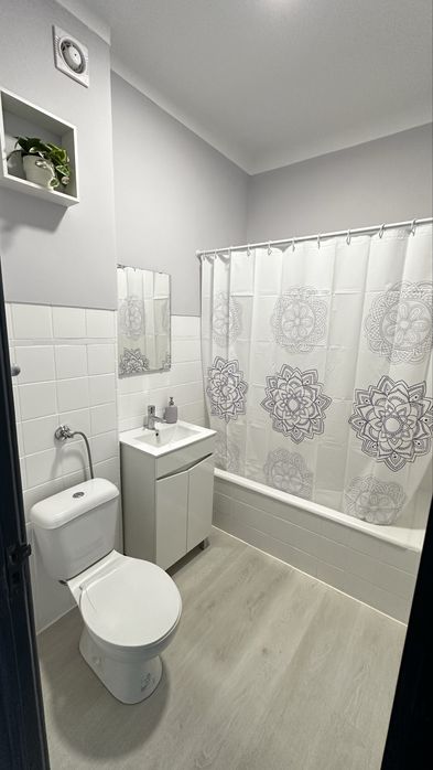 Aluguer quarto suite(wc privado) Amadora